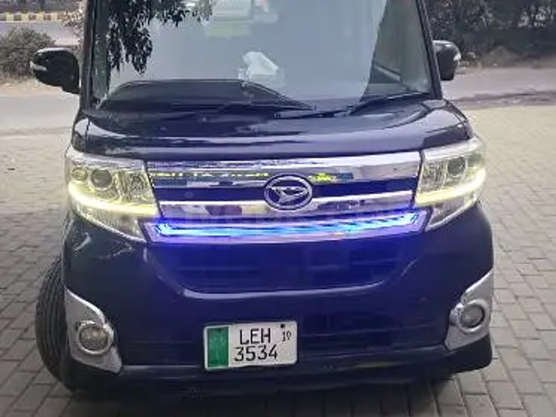 Daihatsu Tanto 2019