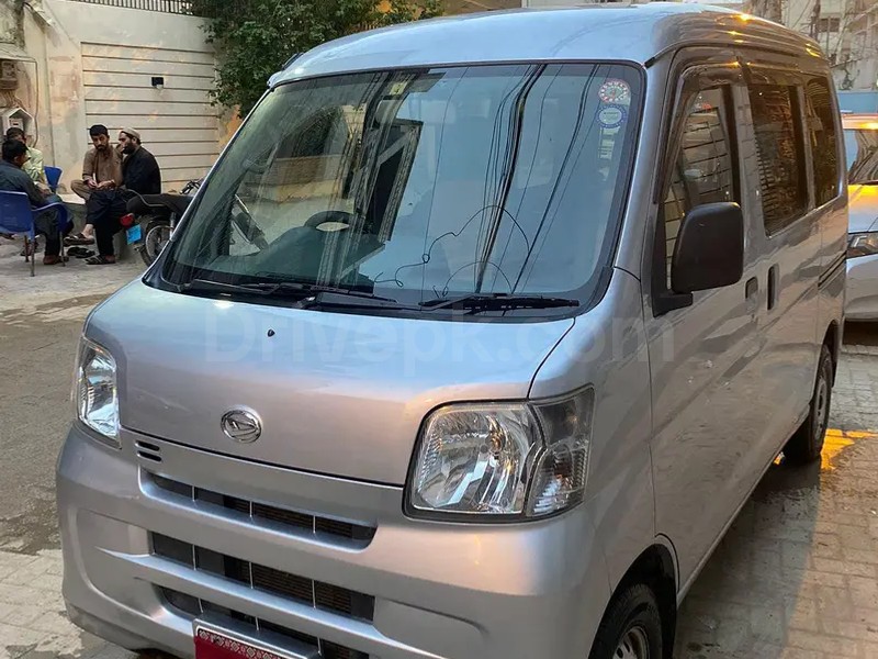 Daihatsu Hijet 2024