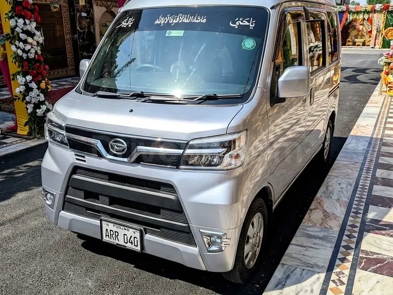 Daihatsu Atrai Wagon 2024