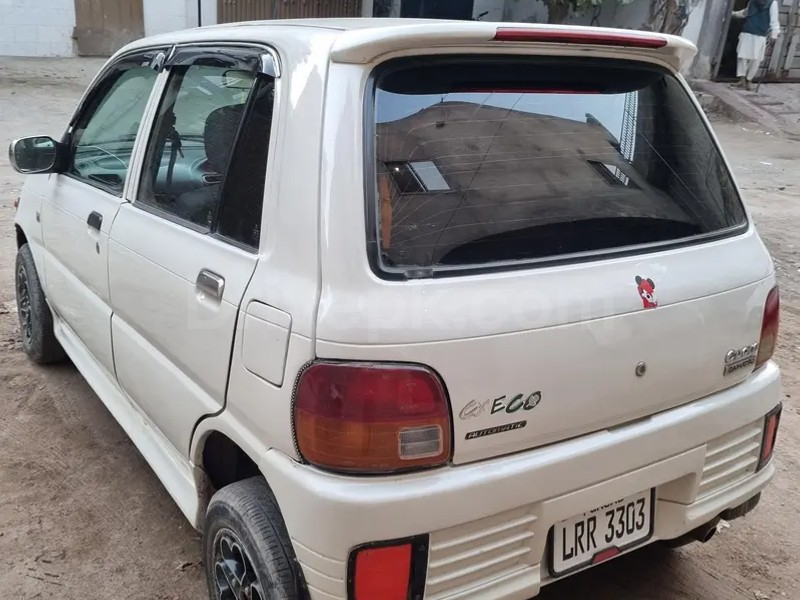 Daihatsu Cuore 2003