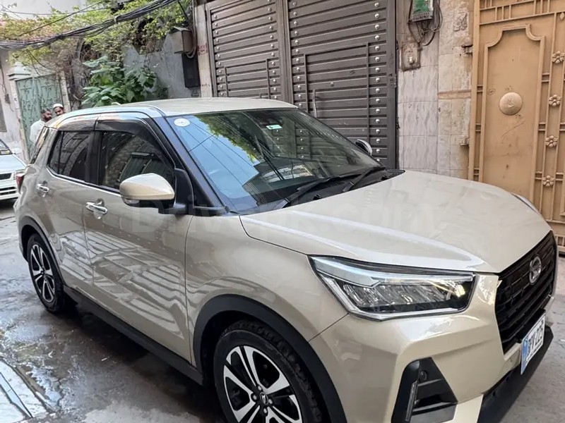 Daihatsu Rocky 2020