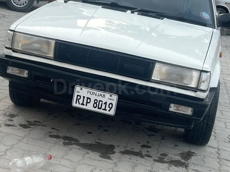 Nissan Sunny 1998