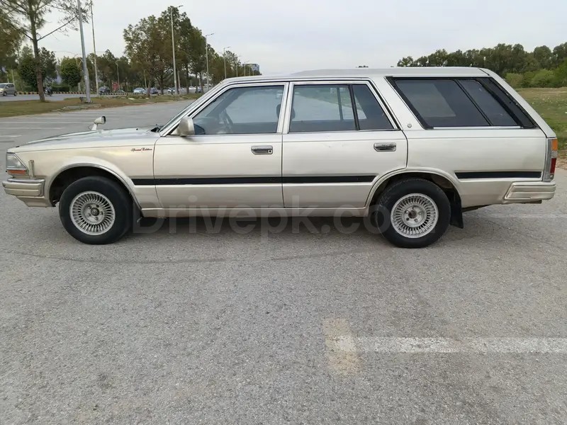 Nissan Z Series 1989