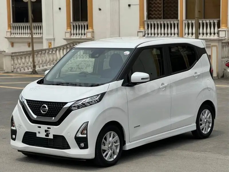 Nissan Dayz Highway Star 2021