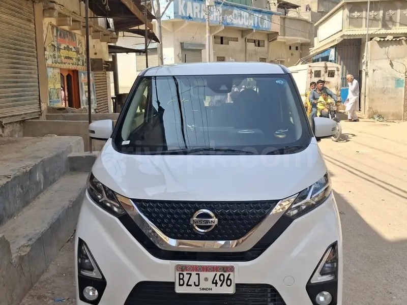 Nissan Dayz Highway Star 2020