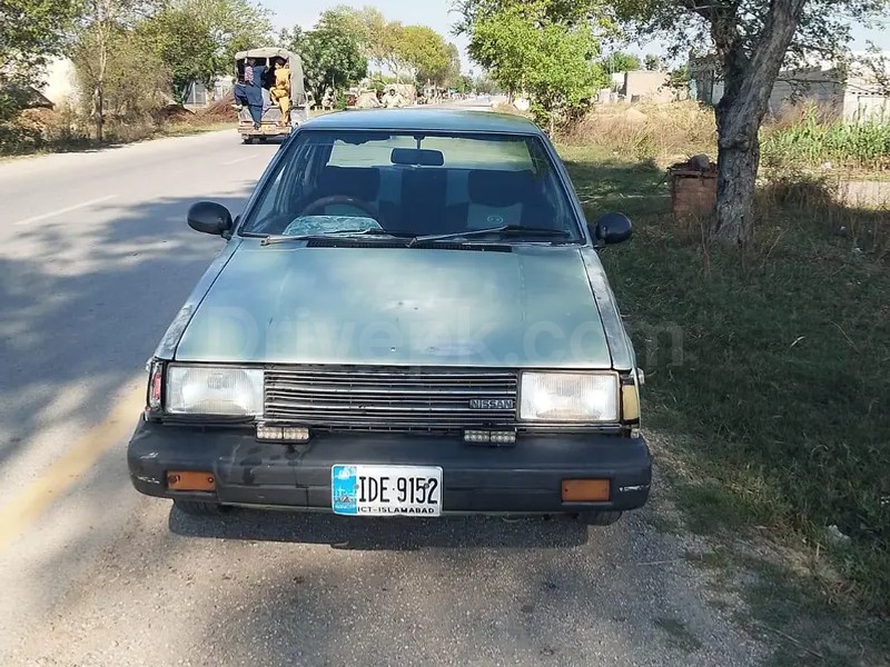 Nissan Sunny 1983