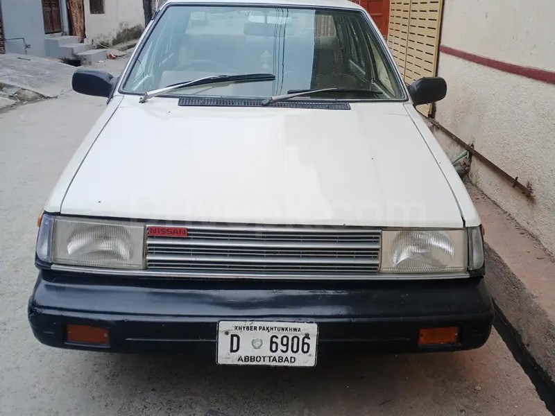 Nissan Sunny 1985