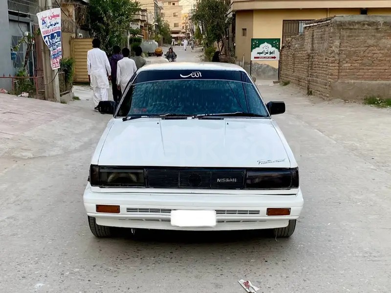 Nissan Sunny 1988