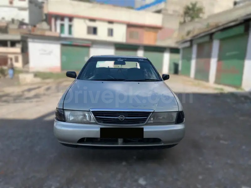 Nissan Sunny 1998