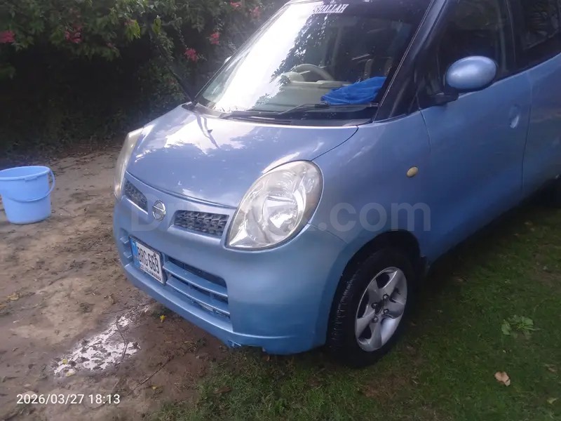 Nissan Moco 2006