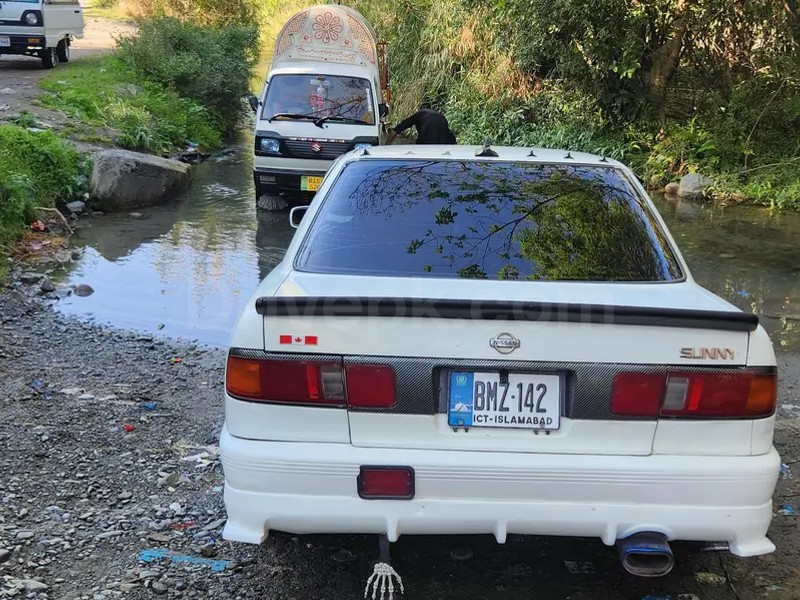 Nissan Sunny 1991