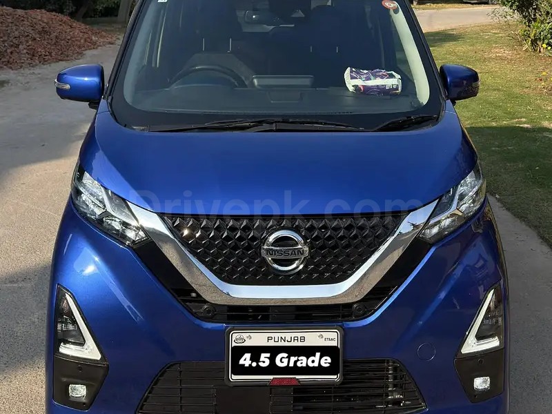 Nissan Dayz Highway Star 2022