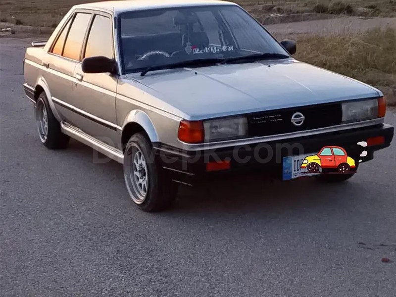Nissan Sunny 1990