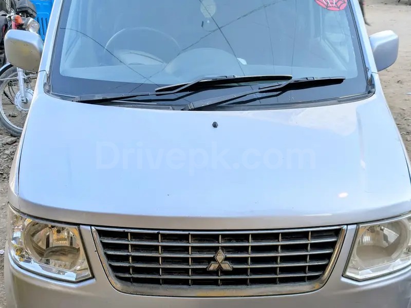 Mitsubishi Ek Wagon 2011