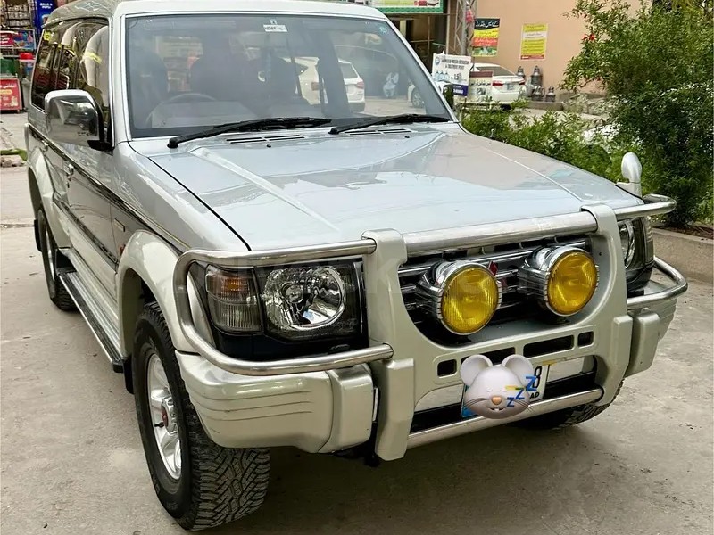 Mitsubishi Pajero 1994