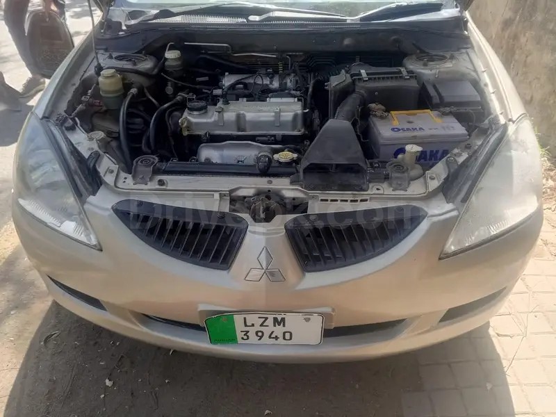 Mitsubishi Lancer 2004