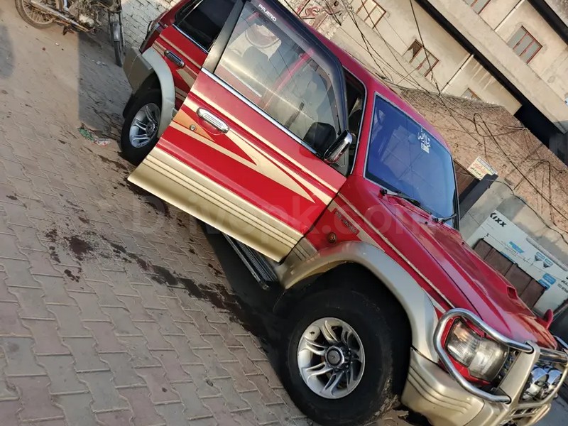 Mitsubishi Pajero 1994