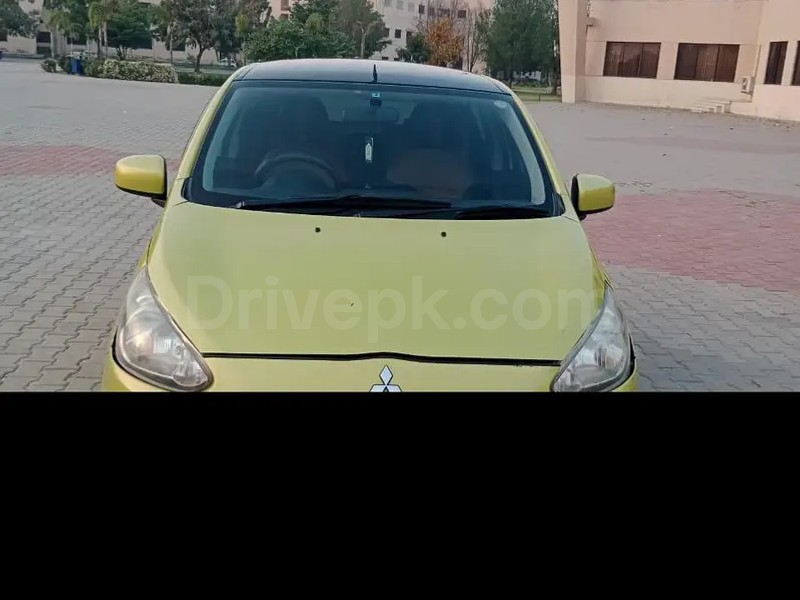 Mitsubishi Mirage 2015