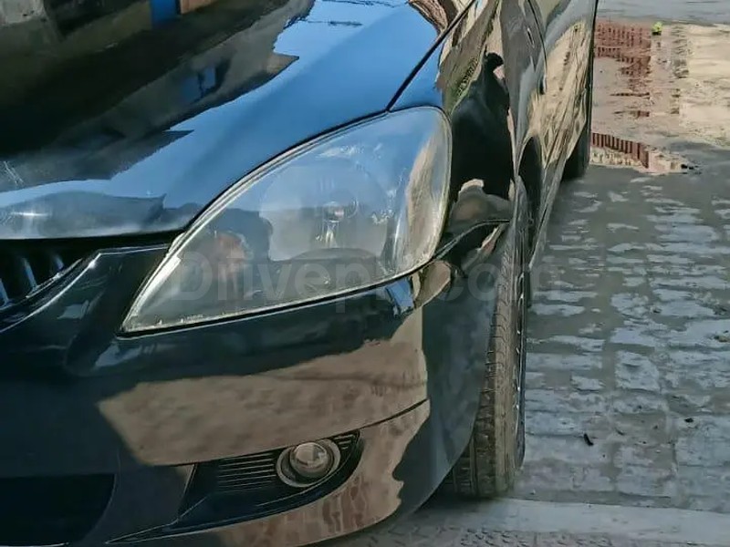 Mitsubishi Lancer 2005