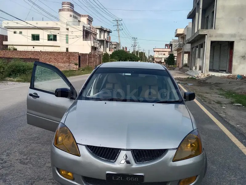 Mitsubishi Lancer 2004