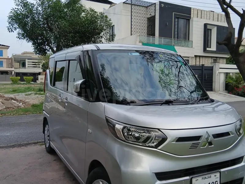 Mitsubishi EK Space Custom 2021