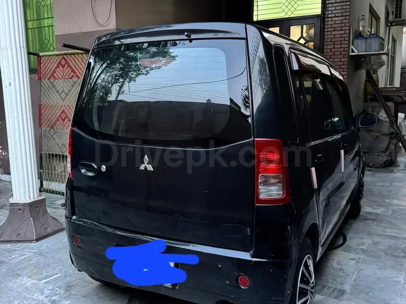 Mitsubishi Ek Wagon 2009