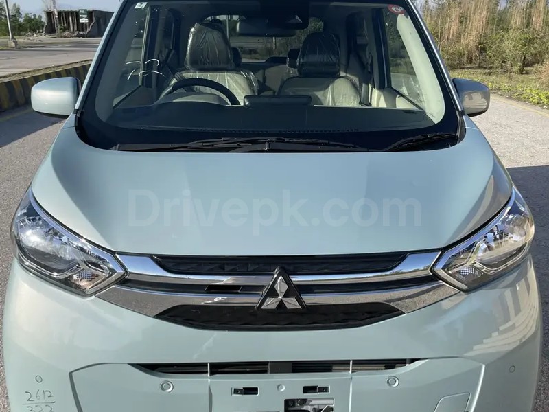 Mitsubishi Ek Wagon 2022