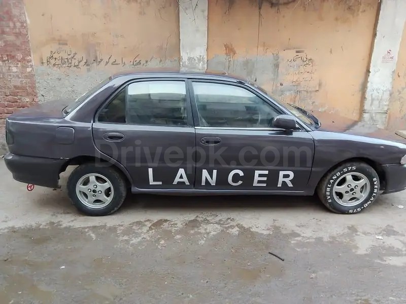 Mitsubishi Lancer 1994