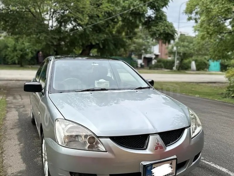 Mitsubishi Lancer 2004