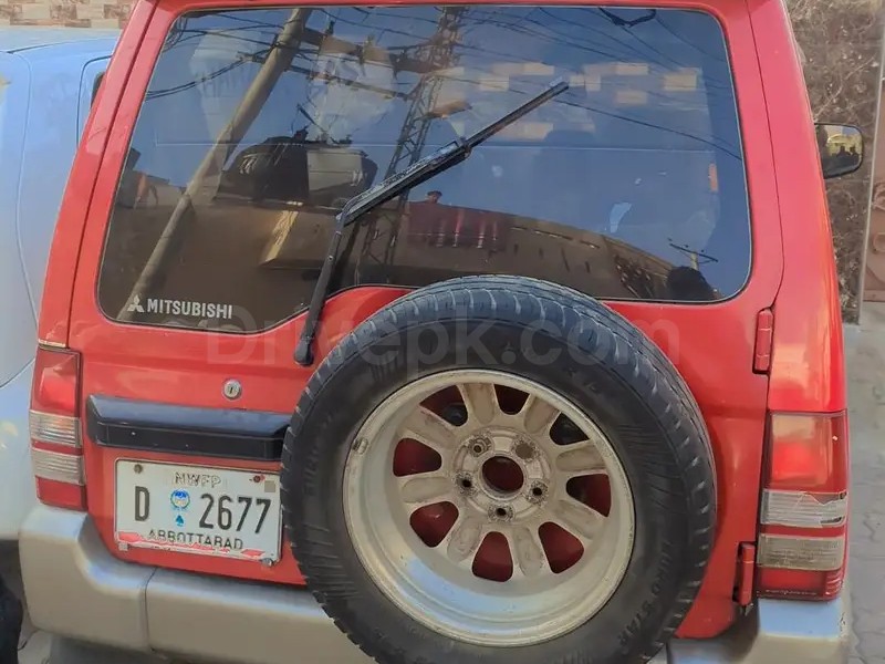 Mitsubishi Pajero Mini 2008