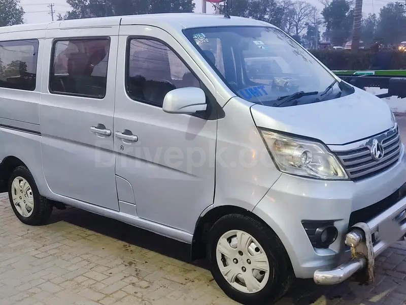 Changan Karvaan 2020
