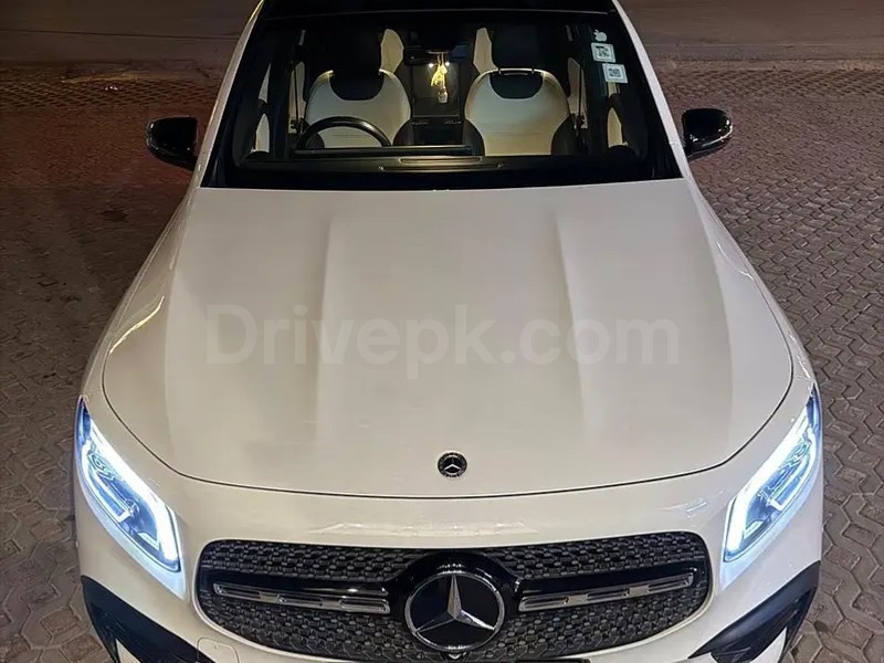Mercedes GLB Class 2022