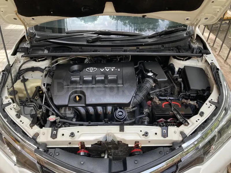 Toyota Corolla Altis 2016