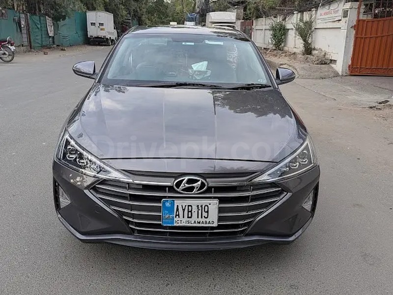 Hyundai Elantra 2021