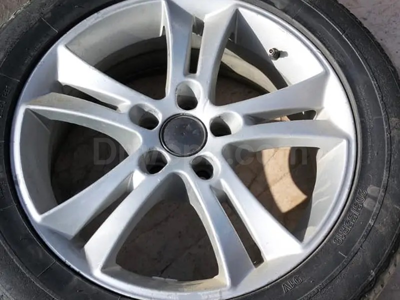 Toyota Corolla GLI 2024