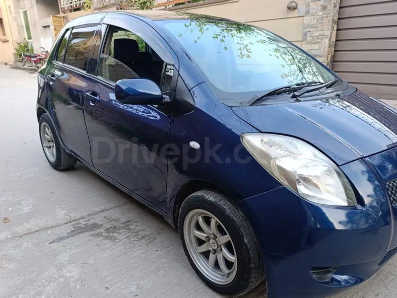 Toyota Vitz 2007