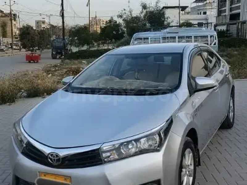 Toyota Corolla GLI 2016