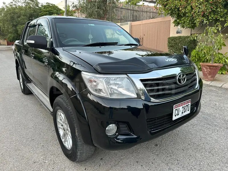 Toyota Hilux 2013