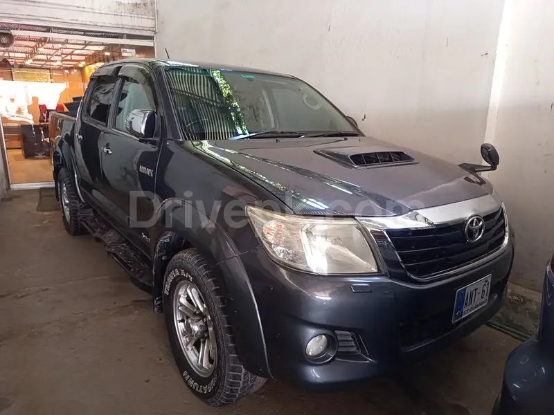 Toyota Hilux 2013