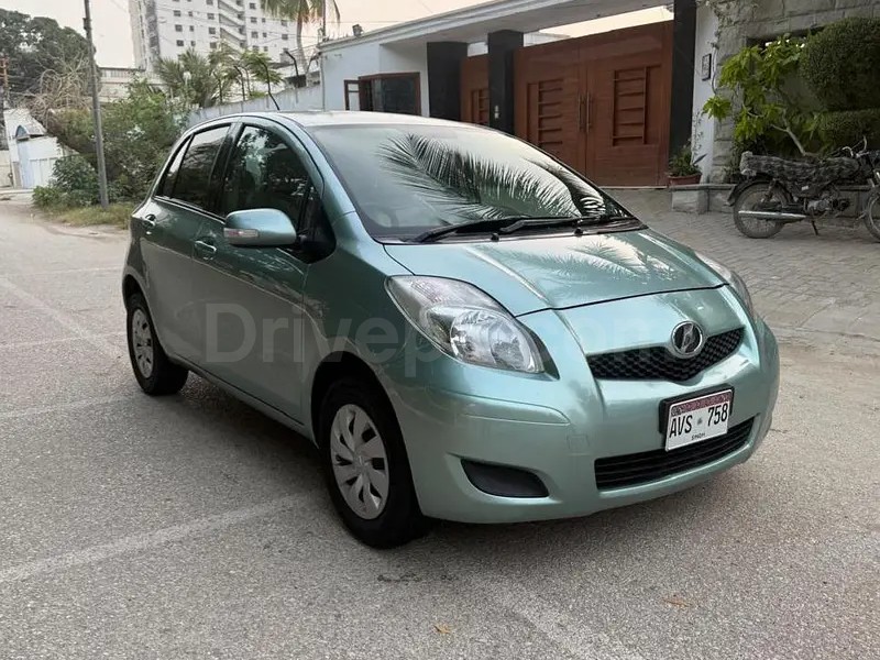 Toyota Vitz 2008