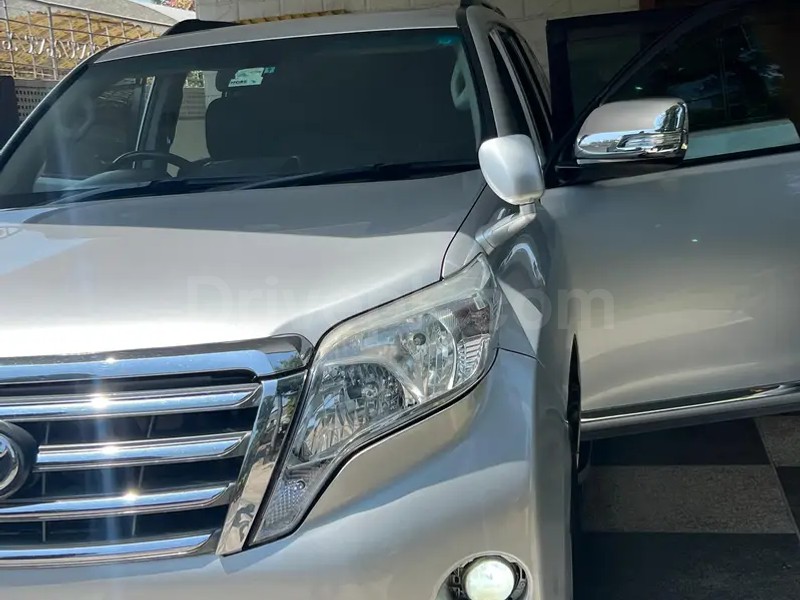 Toyota Prado 2010