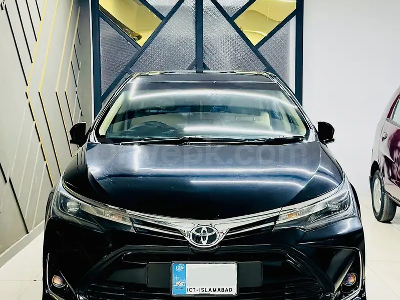 Toyota Altis Grande 2019