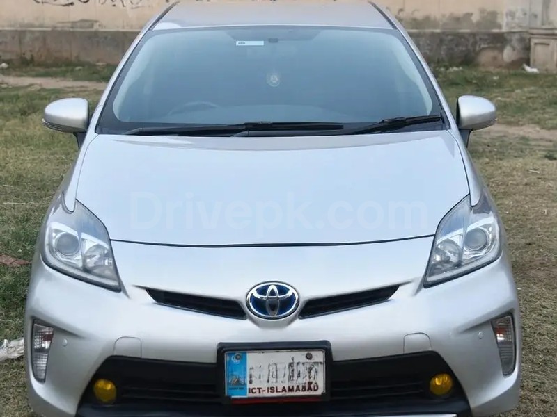 Toyota Prius 2015