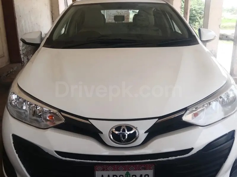 Toyota Yaris 2021