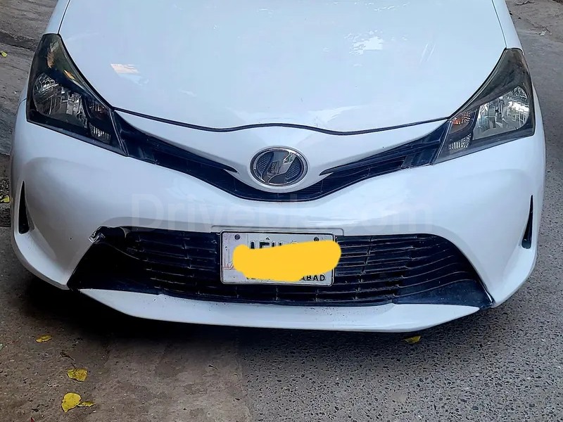 Toyota Vitz 2014