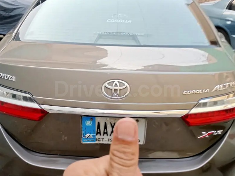 Toyota Corolla Altis 2016