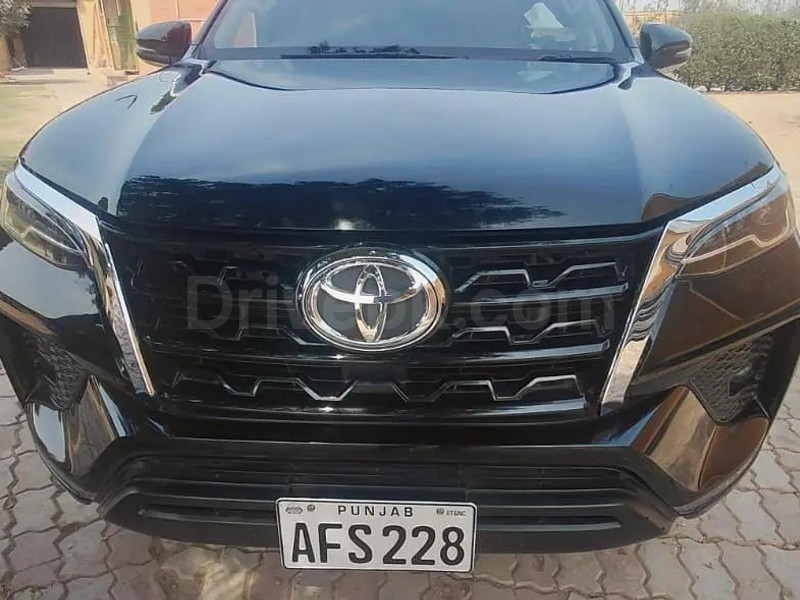 Toyota Fortuner G 2021