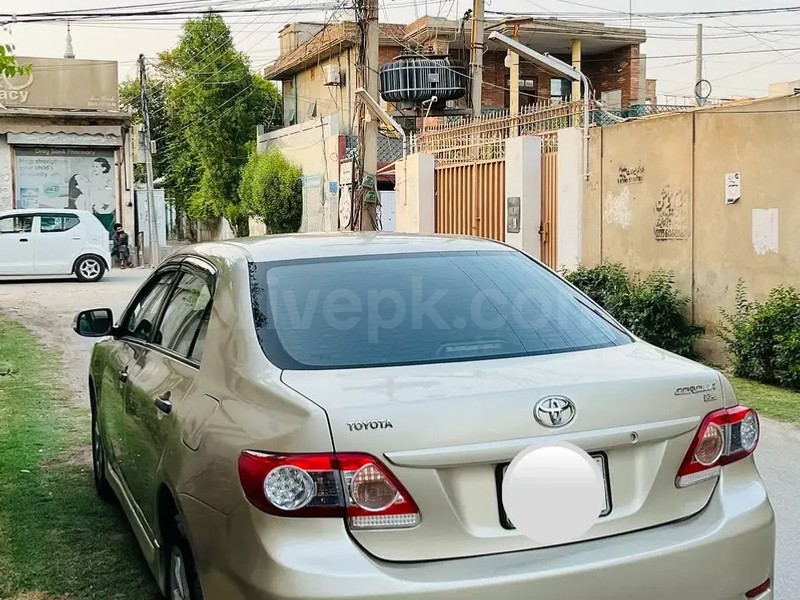 Toyota Corolla GLI 2012