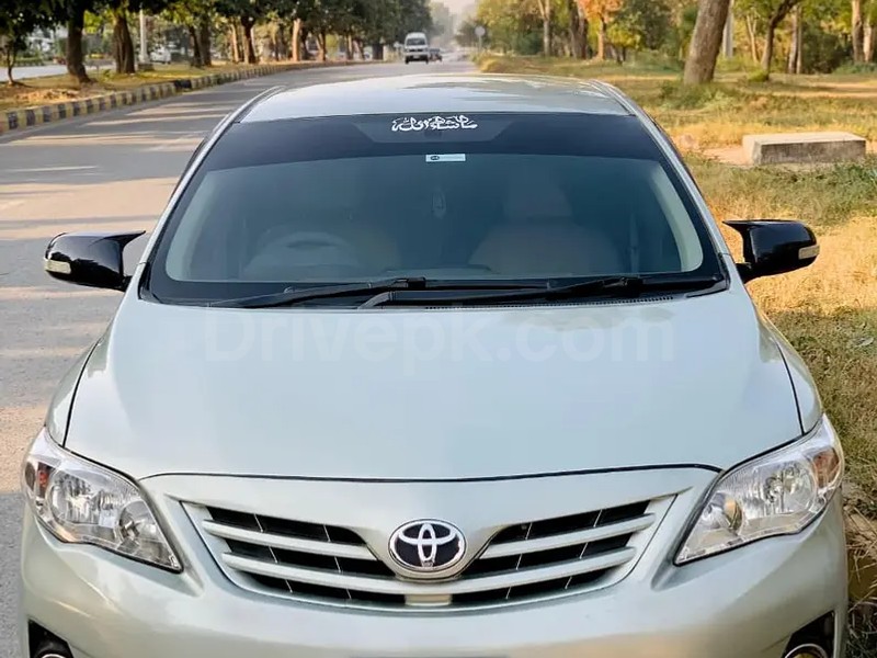 Toyota Corolla GLI 2011