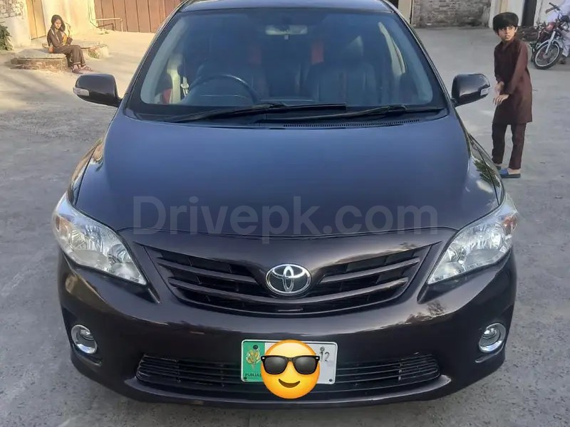 Toyota Corolla Altis 2012